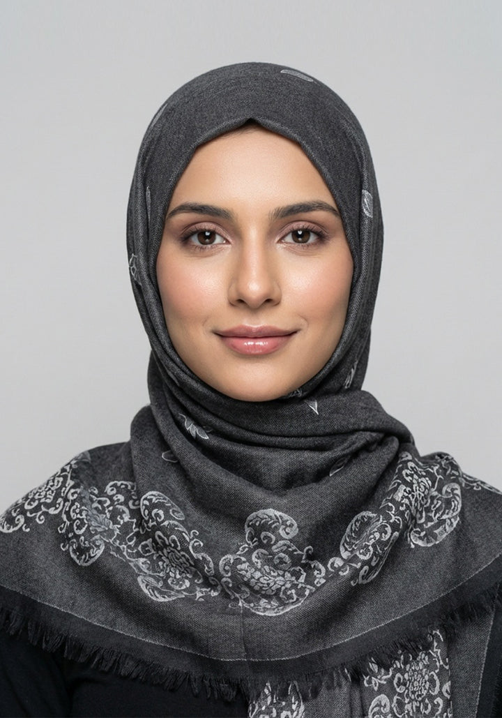 Yiara Hijab - Charcole