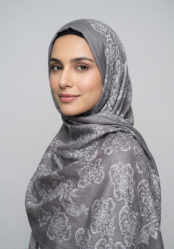 Yiara Hijab - Grey