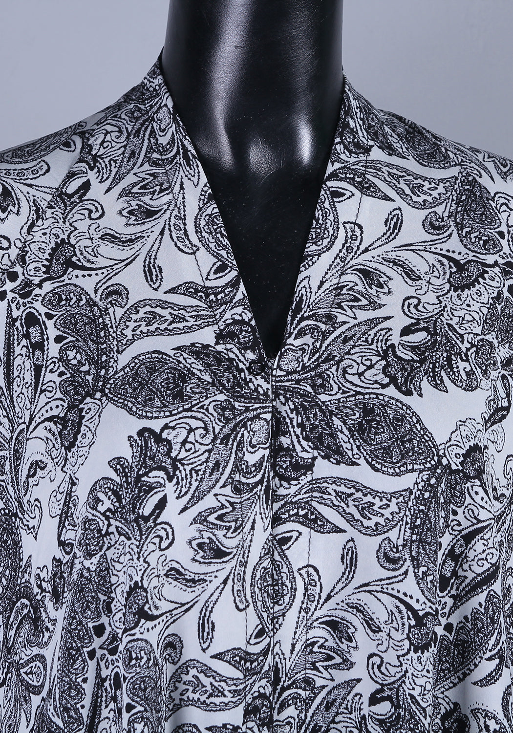 Black and White Printed Abaya