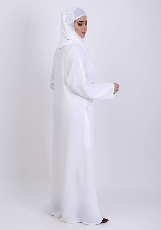 WHITE CLASSIC FRONT-CLOSED ABAYA Hijabi