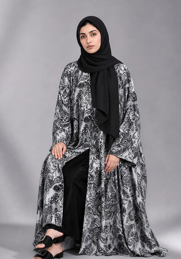 Black and White Printed Abaya