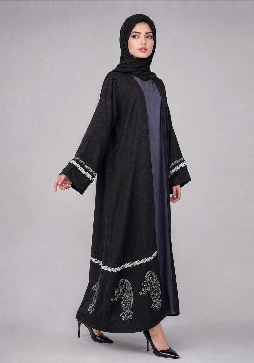 Black Paisley Block Print Abaya
