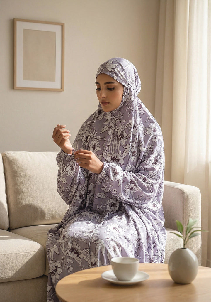 Printed Namaz Chadar - Light Grey