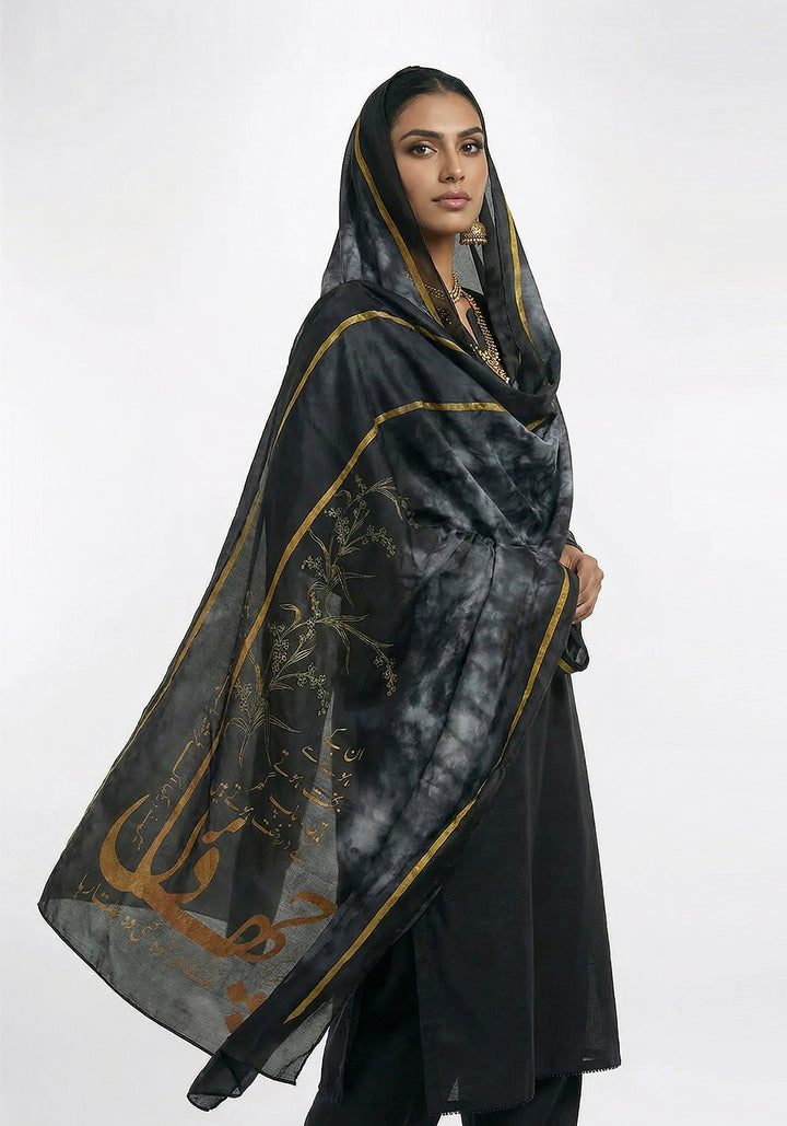 Chaaon Odhni - Black