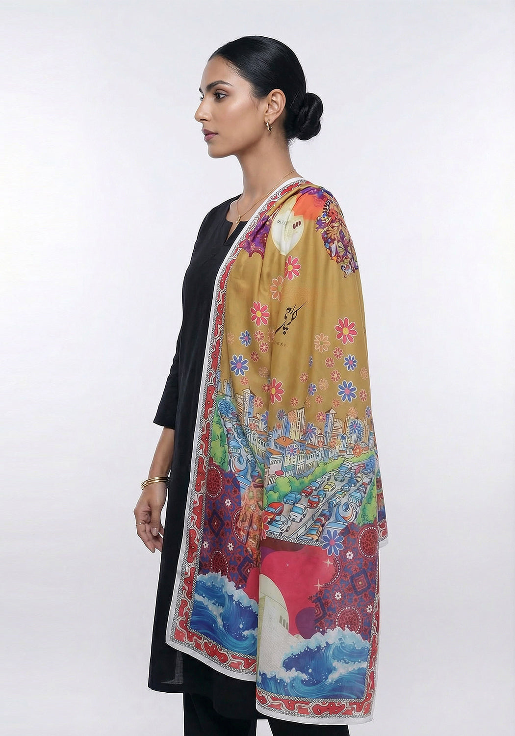 Karachi  ODHNI - Gloden