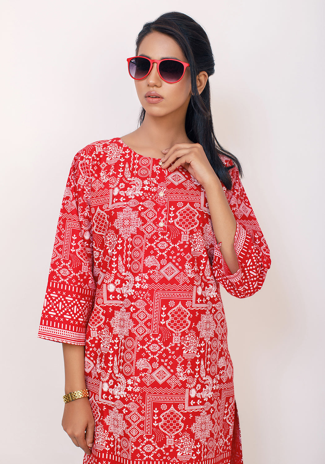 Arzoo Red and White Lawn Kurti